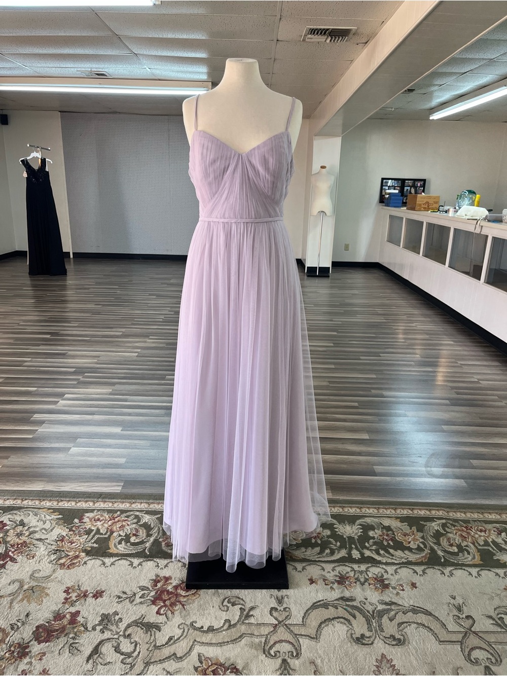 Spaghetti-Strap Dusty Lilac Maxi Dress with Ruched Bodice